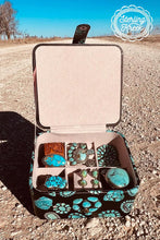 Load image into Gallery viewer, TURQUOISE JEWELRY CASE
